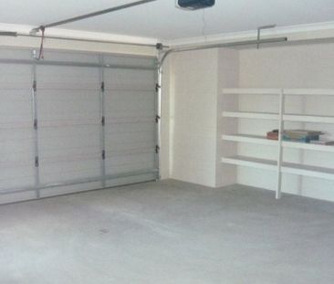1A Zoe Court, Mount Louisa - Photo 2