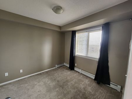 410 - 15 Saddlestone Way, Calgary - Photo 2