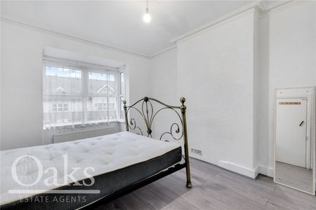 Grant Road, Addiscombe, Surrey - Photo 3