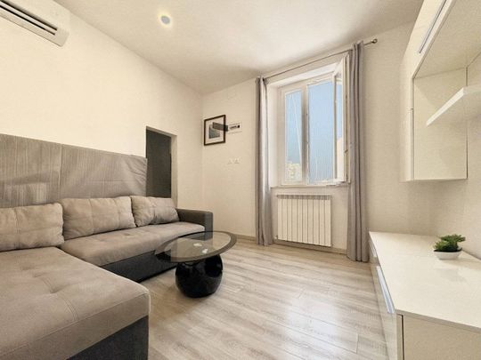 Trilocale via Gazzarrini 36, Cisternone, Livorno - Photo 1