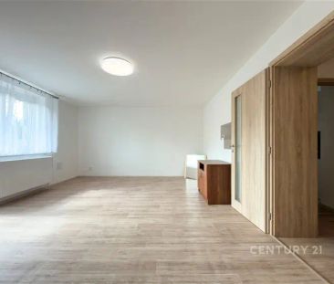 Pronájem bytu 2+1, Hranice, ul.Vrchlického. - Photo 1