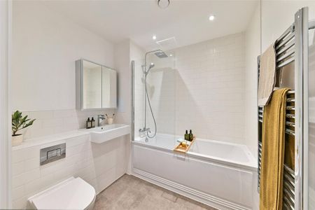 1 bedroom flat to rent - Photo 4