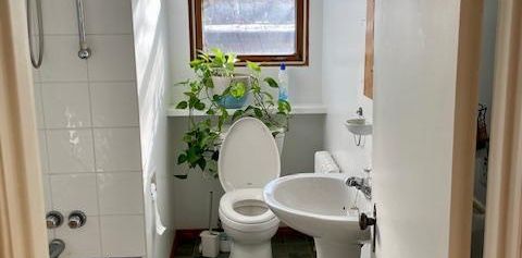 6 1/2 Métro Côte Vertu, Monréal. Chauffé. - Photo 2