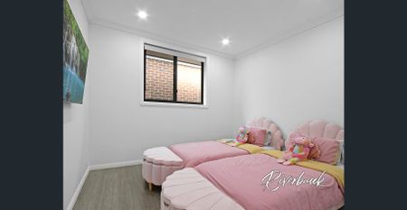 Gorgeous Modern Home - Photo 3