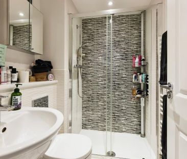 4 bedroom detached house to rent - Photo 5