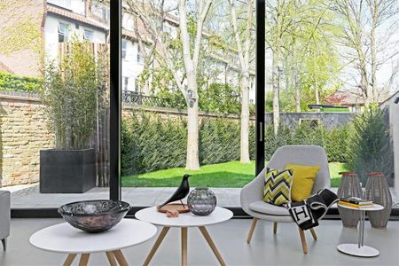 5 bedroom detached house to rent - Photo 2