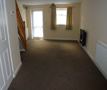 1 bed Terraced House, - Photo 2