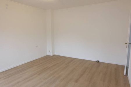 Trier-Nord, renovierte 2 ZKB ab sofort zu vermieten. - Photo 2