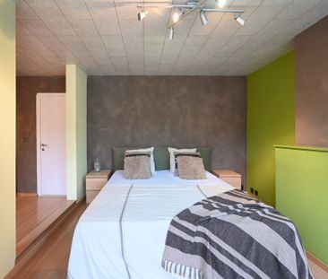 Mooie en gerenoveerde woning in populaire straat te Borgerhout - Photo 6