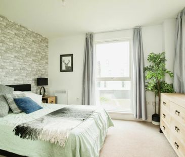 1 bedroom flat to rent - Photo 2