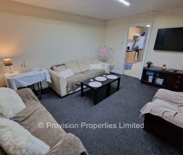 3 Bed Flats, Headingley, Leeds, LS6 - Photo 2