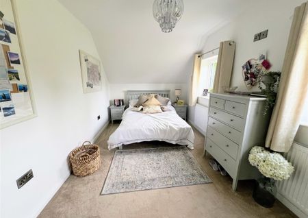 The Cleckars, Kidderminster Road, Alveley, Bridgnorth - Photo 3