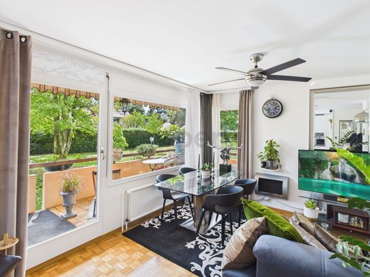 Appartement exclusif de 2.5 pièces à Saint-Sulpice avec balcon - Photo 1