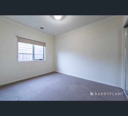 5 Tourmaline Drive, Epping, Vic 3076 - Photo 5