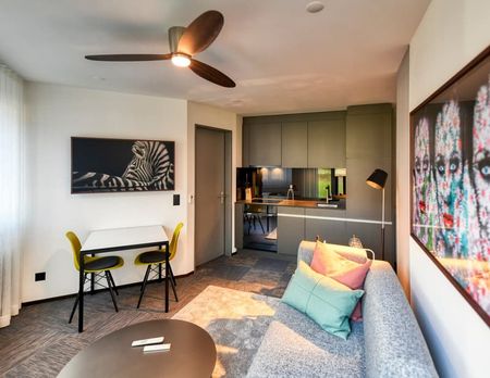 "Abheben im möblierten Apartment "PC-2" im The Tower, Stans" - Photo 4