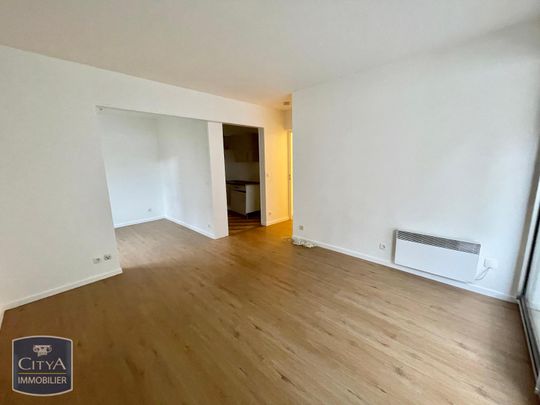 Location Appartement 1 pièce 32m² LYON 4ème - Photo 1