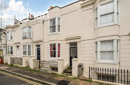 3 bedroom terraced maisonette to rent - Photo 4