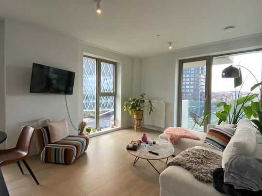 Appartement te huur - Photo 1