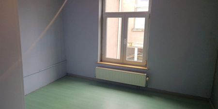 Appartement te huur in Bon-Secours voor € 775 met 3 slaapkamers - Photo 3