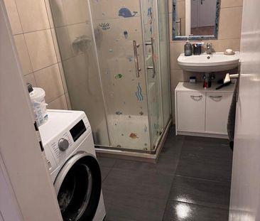 Ab dem 01.01.2025 bieten wir eine geräumige und helle 3-Zimmer-Wohn... - Photo 4