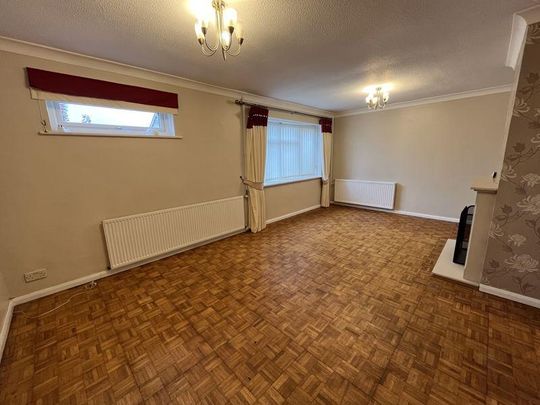 4 bedroom detached house to rent - Photo 1