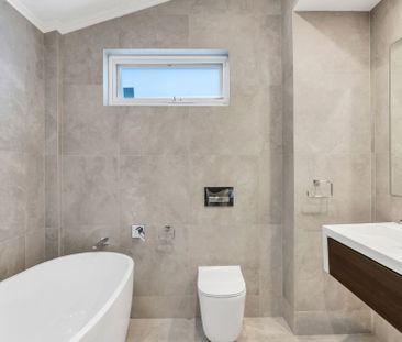 Comfortable family home in prime location - Photo 6