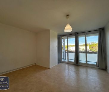 Location Appartement 1 pièce 29m² CHAMBRAY LES TOURS 37170 - Photo 1