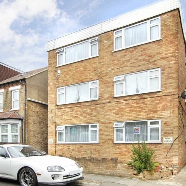 Studley Grange Road - Photo 1