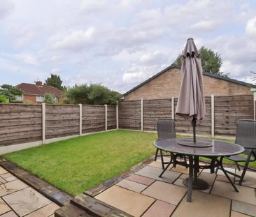 3 bedroom terraced house to rent - Photo 5