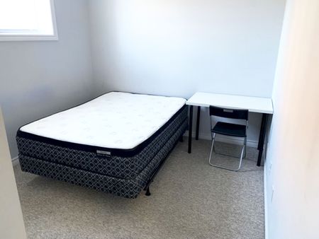 For Lease - 244 Penetanguishene Road Unit# 15, Barrie, Ontario - Photo 2