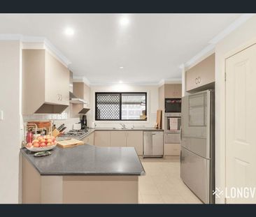 Home in the Desirable Henty Estate - Photo 5