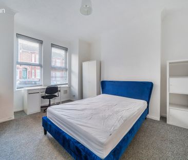 5 bedroom house to rent - Photo 1