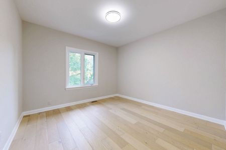 For Lease - 8 Elliotwood Court, Toronto, Ontario - Photo 3