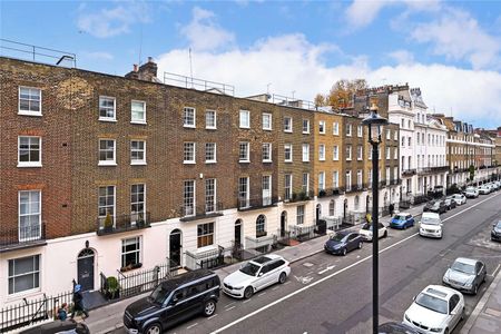 A bright and spacious two bedroom apartment situated on Ebury Street in South Belgravia. - Photo 2