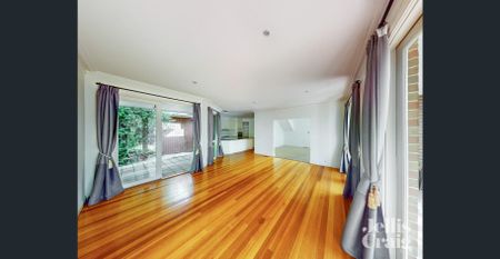 Great location home in Balwyn new install AC each room - Photo 3