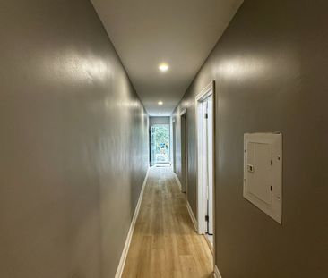 For Lease - 2877 St Clair Avenue Unit# A, Toronto, Ontario - Photo 4