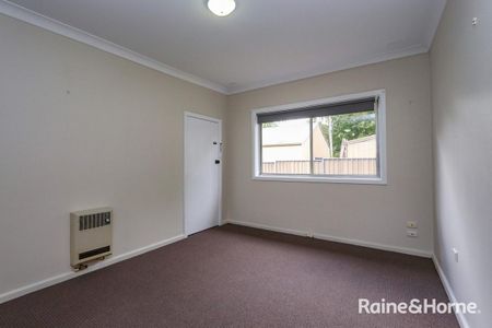 2 Bedroom Flat Close to Movies & Club - Available 22.12.25 - Photo 4