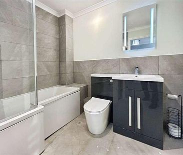 Lowfield Road, Caversham, Reading, Berkshire, RG4 - Photo 1