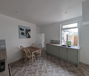 3 bedroom house to rent - Photo 3