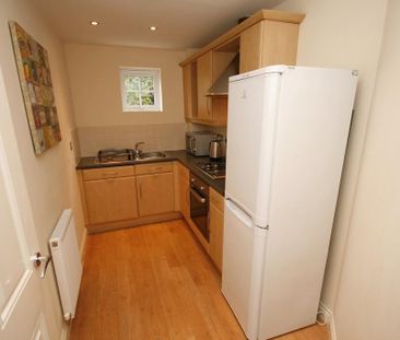 2 bedroom apartment to rent - Photo 5