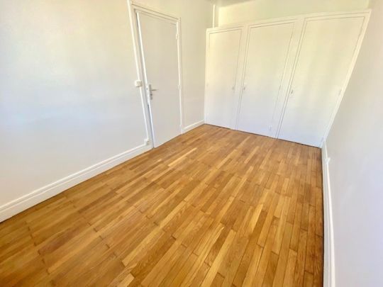 A LOUER - T2 RENOVÉ DE 37.66 m² / 4 EME ETAGE / PROXIMITE METRO B : ARRET DEBOURG - Photo 1