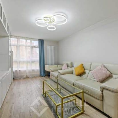 1 bedroom property to rent in London - Photo 1