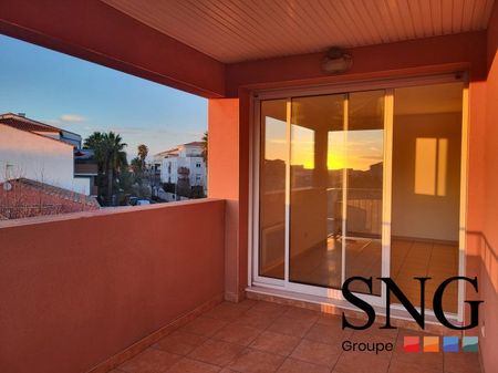 T3 AVEC PARKING - Photo 3