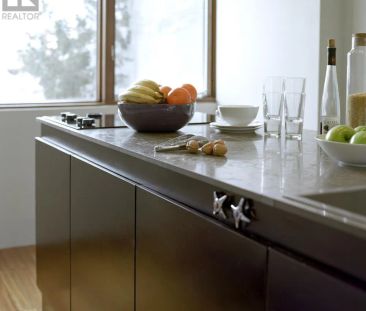 329 MANNING AVENUE - Photo 6