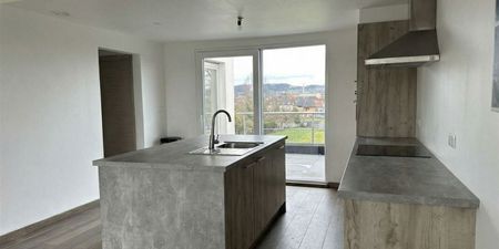 Appartement te huur in Ronse voor € 800 met 2 slaapkamers - Photo 3