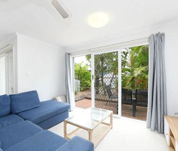 "Furnished 3 Bedroom Townhouse in the Oaks Sunshine Coast Oasis Res... - Photo 6