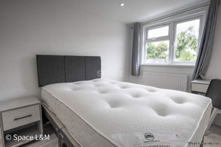 5 bedroom property to rent in Reading - Photo 3