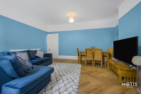 2 bedroom flat to rent - Photo 2