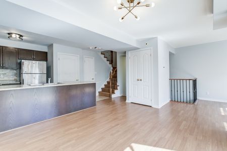 For Lease - 3250 Bentley Drive Unit# 60, Mississauga, Ontario - Photo 4