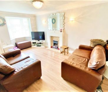 3 BED Detached house To rent - Photo 3